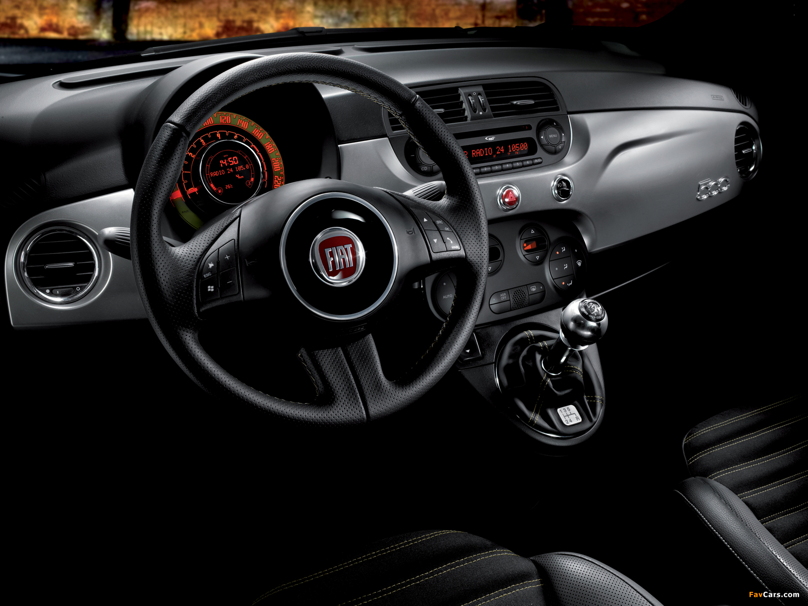  Fiat 500 Diesel Edition собираются для одноразового аукциона СПИДа 